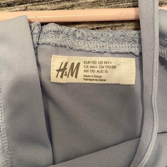 H&M Floral dress - Picture 2 of 2